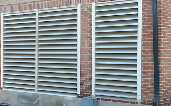 乌尔禾百叶窗 乌尔禾百叶窗