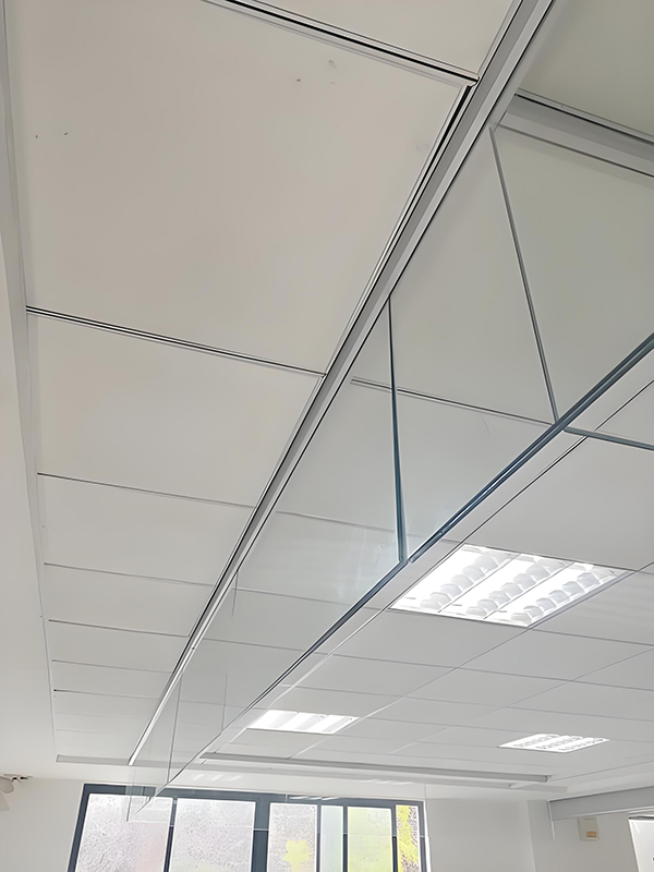 乌尔禾玻璃乌尔禾挡烟垂壁 乌尔禾玻璃乌尔禾挡烟垂壁