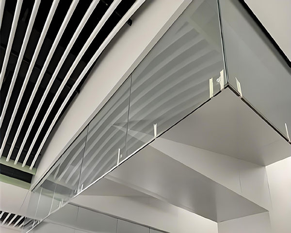 乌尔禾玻璃乌尔禾挡烟垂壁 乌尔禾玻璃乌尔禾挡烟垂壁