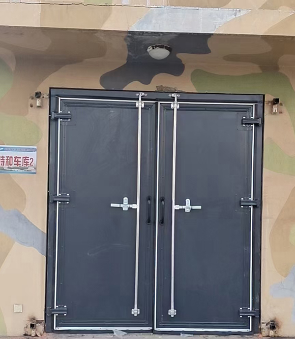 乌尔禾工业平开门 乌尔禾工业平开门