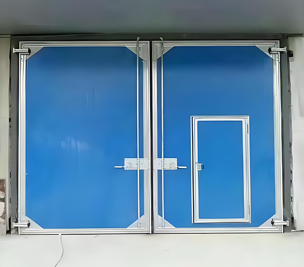 乌尔禾工业平开门