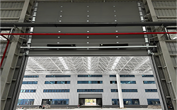 乌尔禾工业提升门