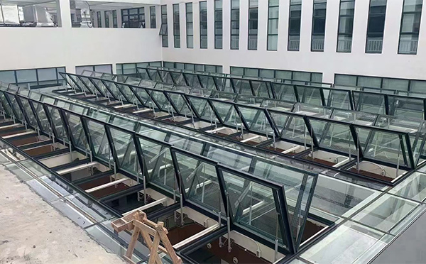 百安科技有限公司近期乌尔禾排烟窗项目案例分享